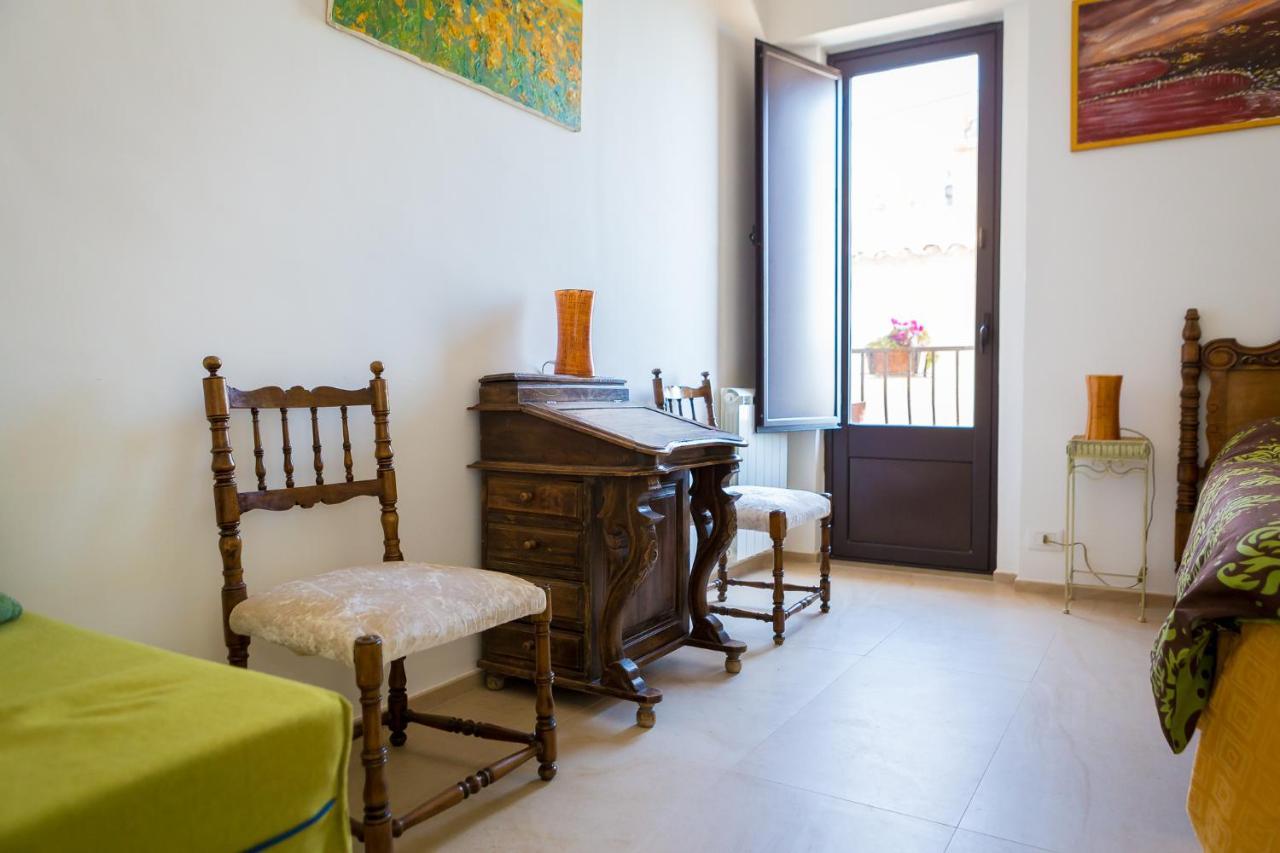 B&B La Casa Gialla Taormina Dış mekan fotoğraf