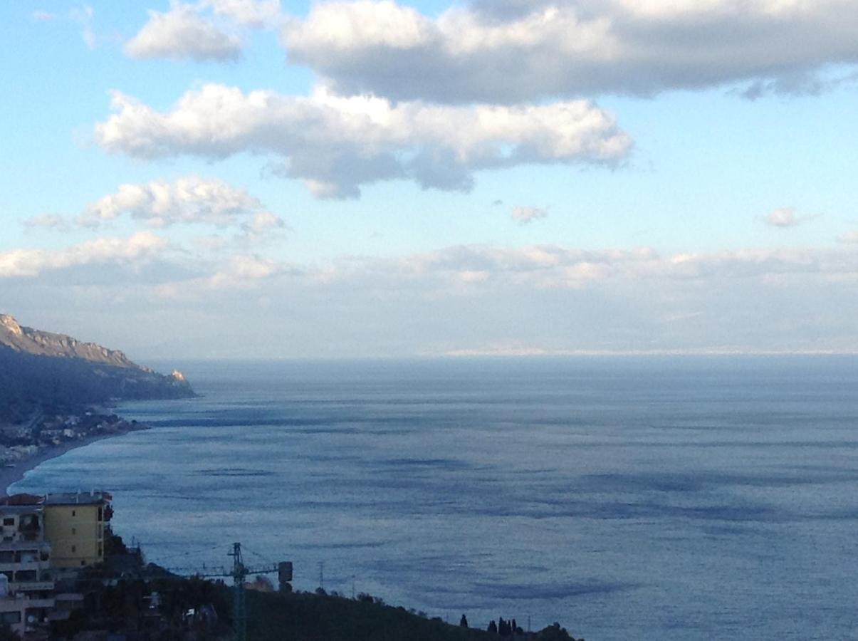 B&B La Casa Gialla Taormina Dış mekan fotoğraf