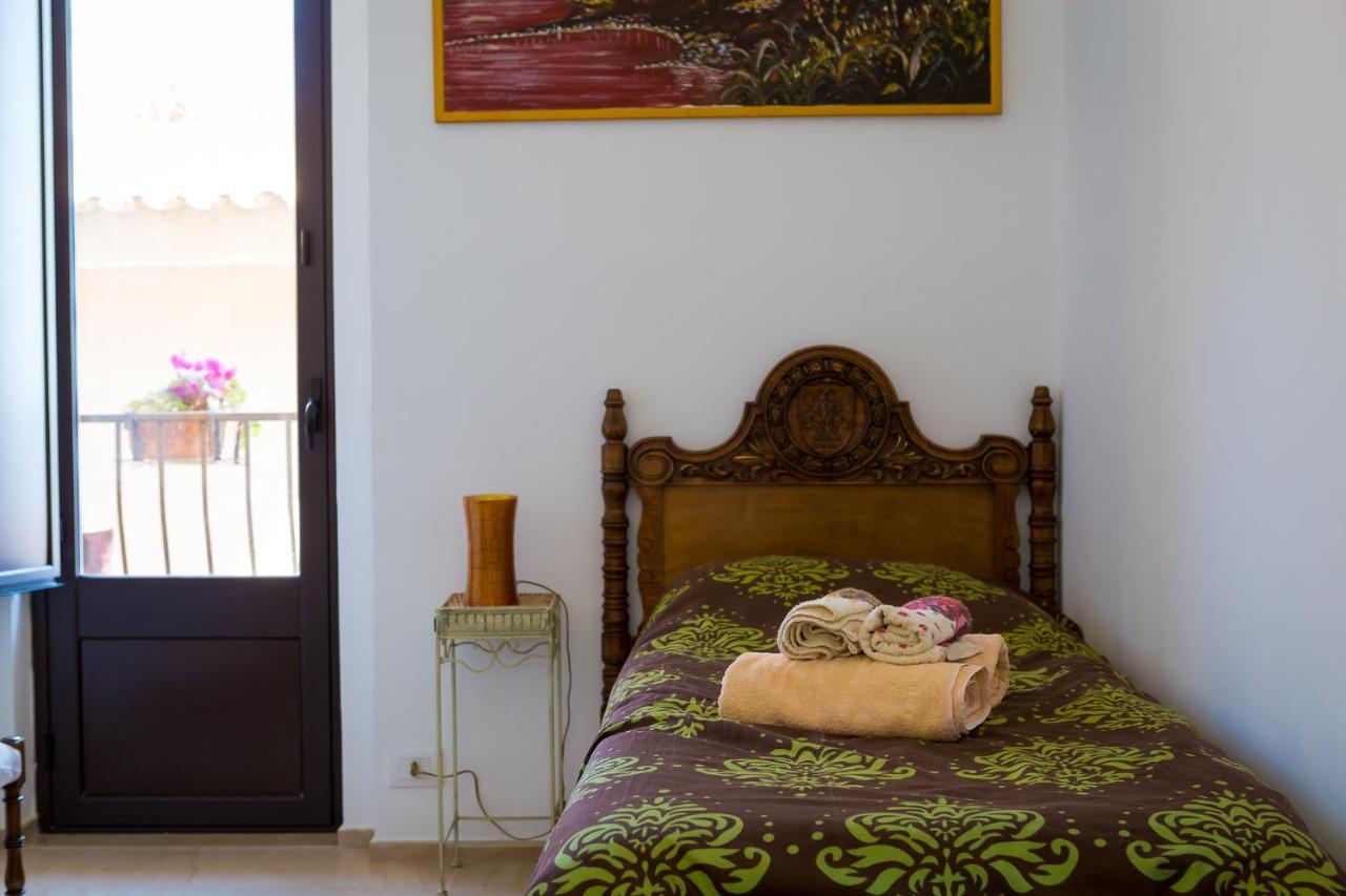 B&B La Casa Gialla Taormina Dış mekan fotoğraf